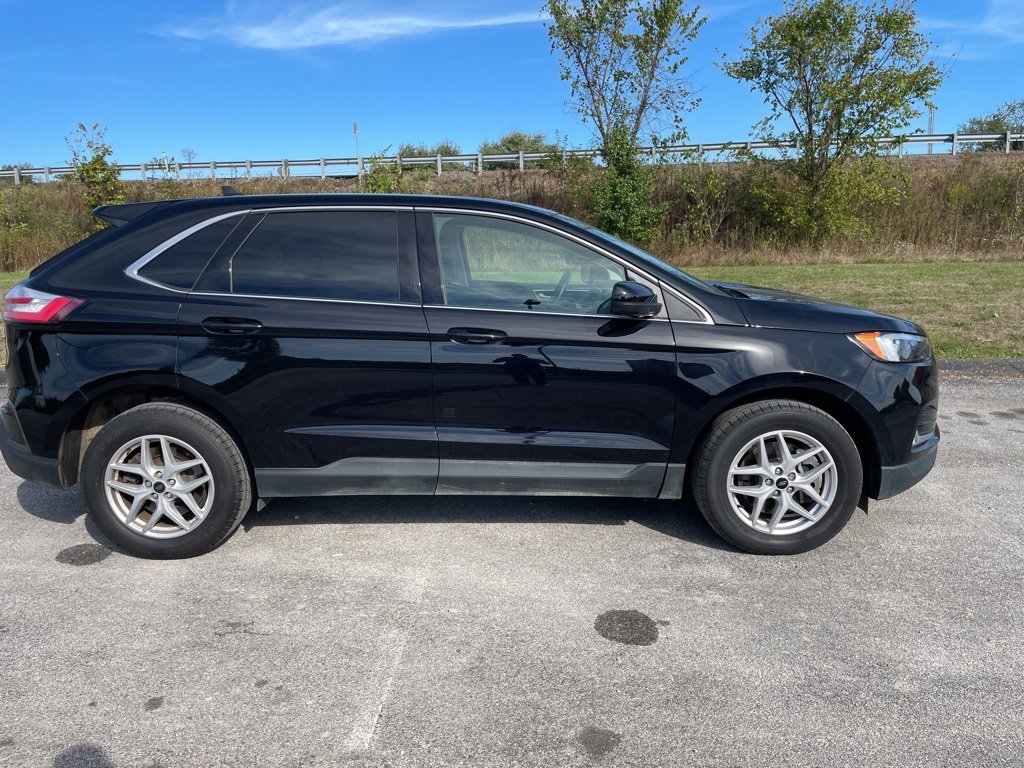 Certified 2023 Ford Edge SEL w/ Convenience Package image 4