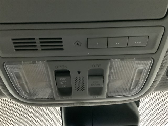 Used 2016 Honda Odyssey EX-L image 32