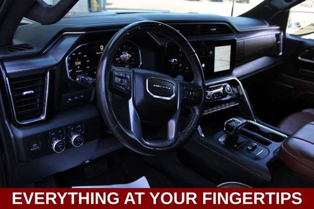 Used 2023 GMC Sierra 1500 Denali Ultimate AWD/4WD image 2