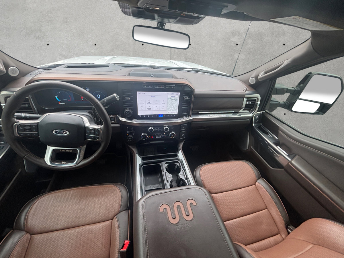 Used 2024 Ford F250 King Ranch image 3