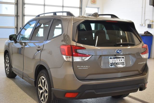 Used 2020 Subaru Forester Premium image 10