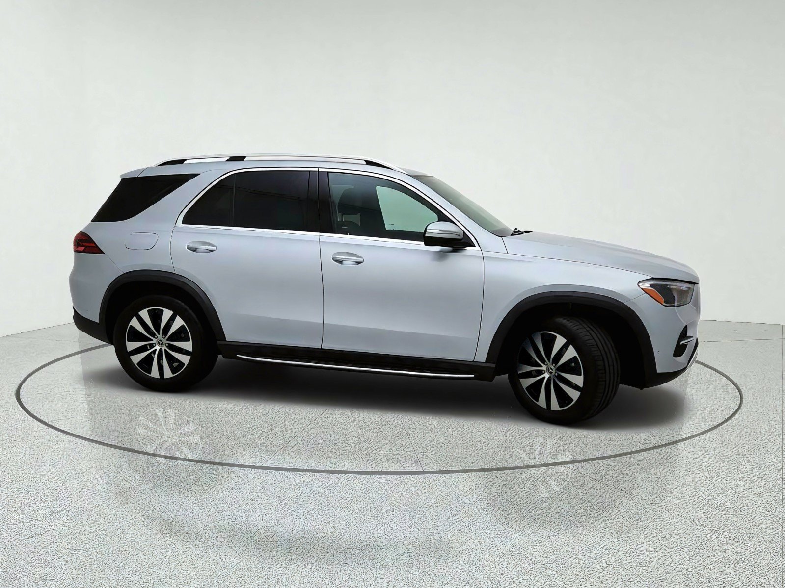 Certified 2026 Mercedes-Benz GLE 350 4MATIC image 6