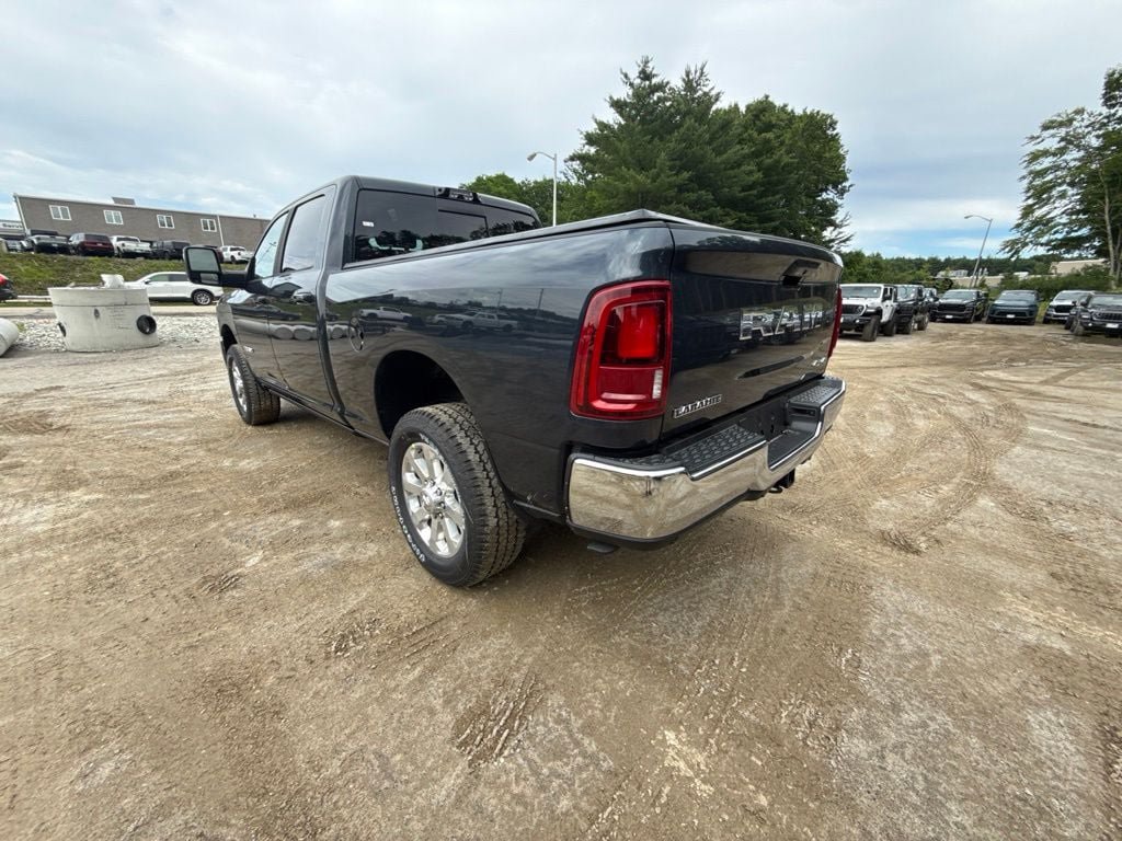 New 2026 RAM 2500 Laramie AWD/4WD image 3