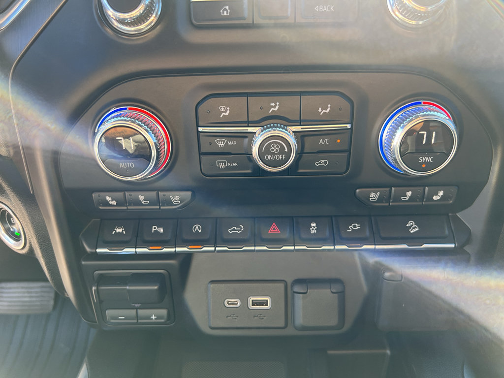 Used 2019 GMC Sierra 1500 AT4 w/ AT4 Premium Package AWD/4WD image 18