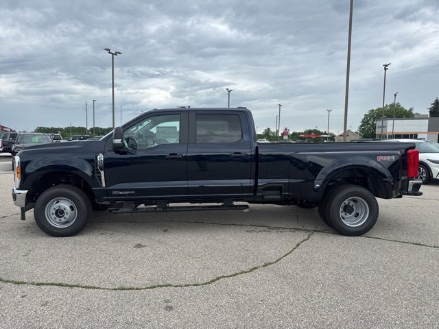 New 2025 Ford F350 XL image 6