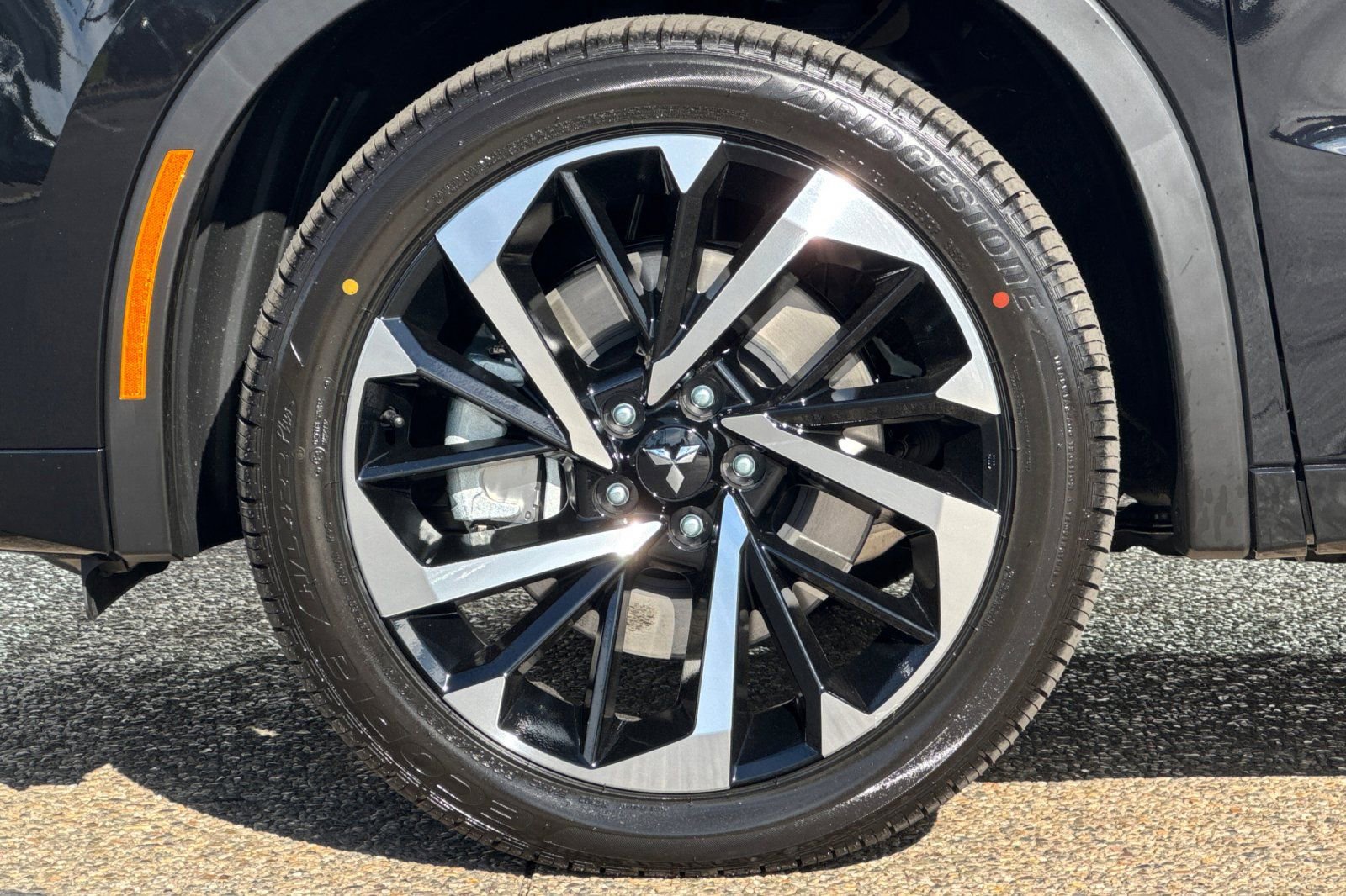 New 2025 Mitsubishi Outlander SEL image 25