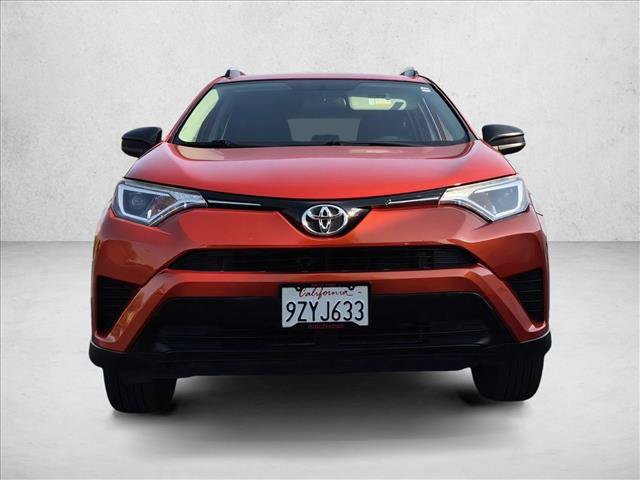 Used 2016 Toyota RAV4 LE FWD image 2