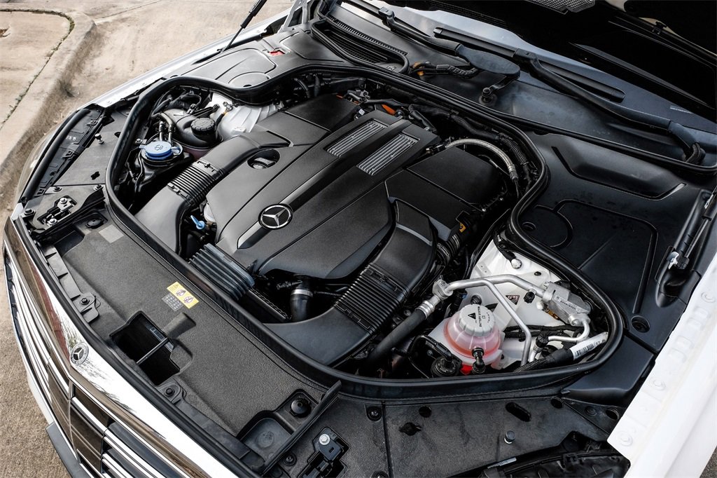 Used 2019 Mercedes-Benz S 560e w/ AMG Line Exterior image 59