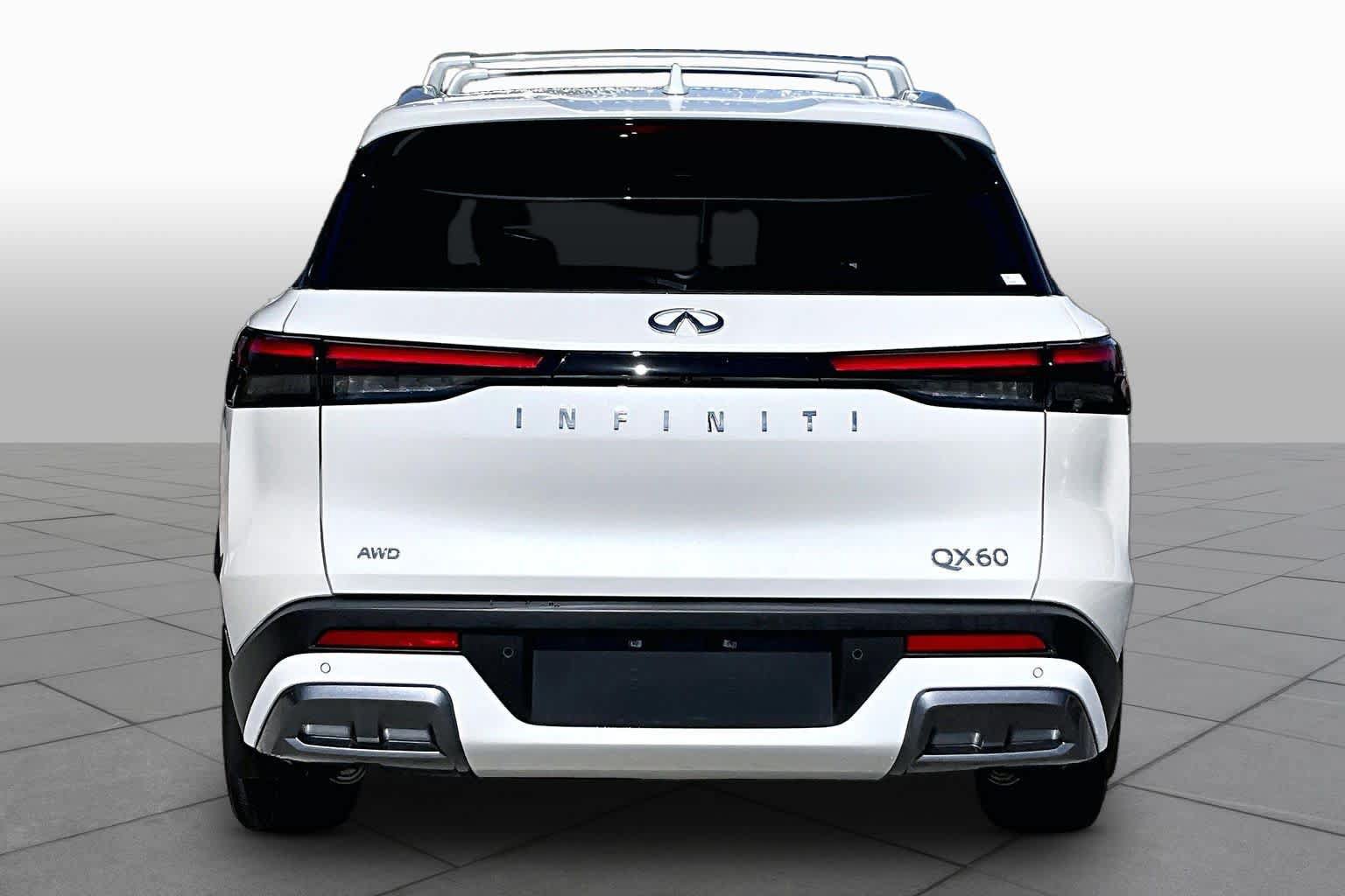 Used 2025 INFINITI QX60 Sensory w/ Vision Package AWD/4WD image 5