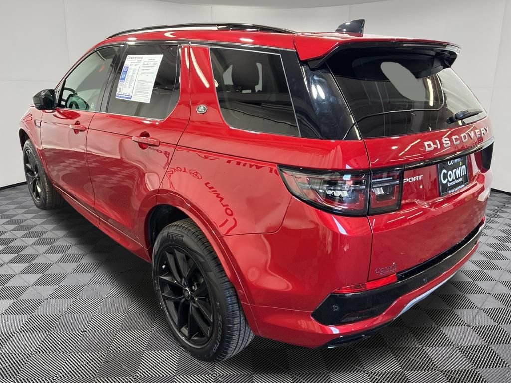 Used 2025 Land Rover Discovery Sport S AWD/4WD image 5