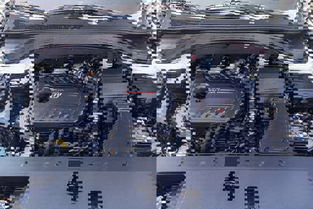 Used 2020 Hyundai Santa Fe Limited image 26