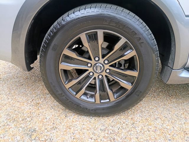 Used 2017 Nissan Armada Platinum w/ Captain Seat Package image 16