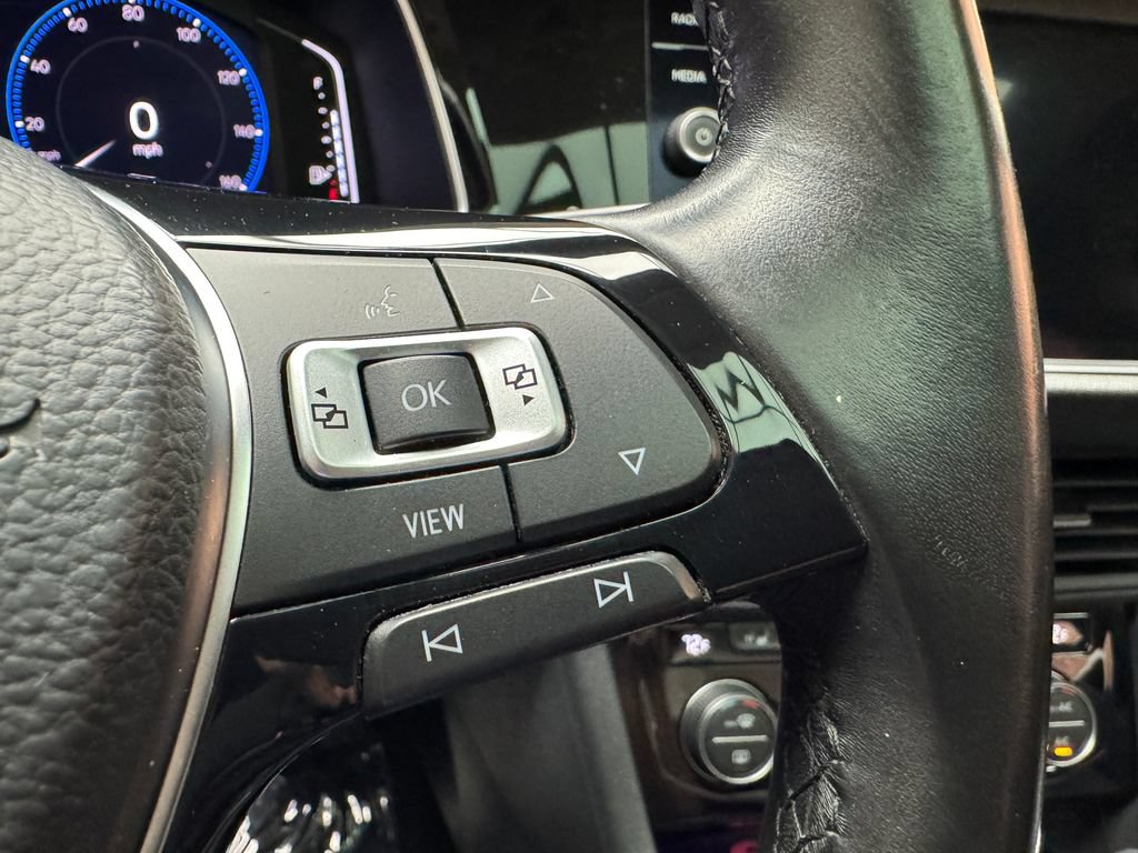 Used 2019 Volkswagen Jetta SEL w/ Cold Weather Package FWD image 15