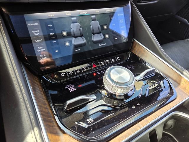 Used 2022 Jeep Grand Wagoneer Series I AWD/4WD image 28