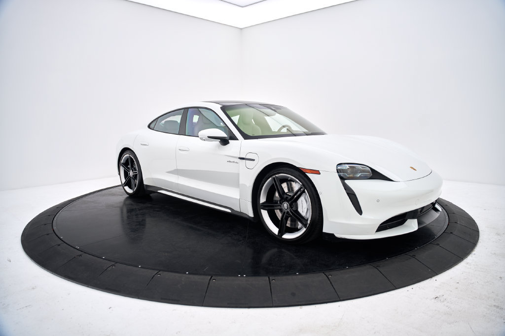 Used 2020 Porsche Taycan Turbo AWD/4WD image 16