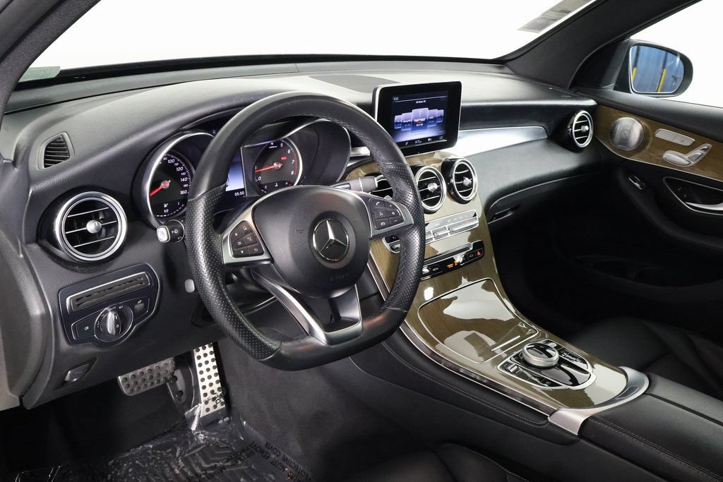 Used 2018 Mercedes-Benz GLC 300 image 7