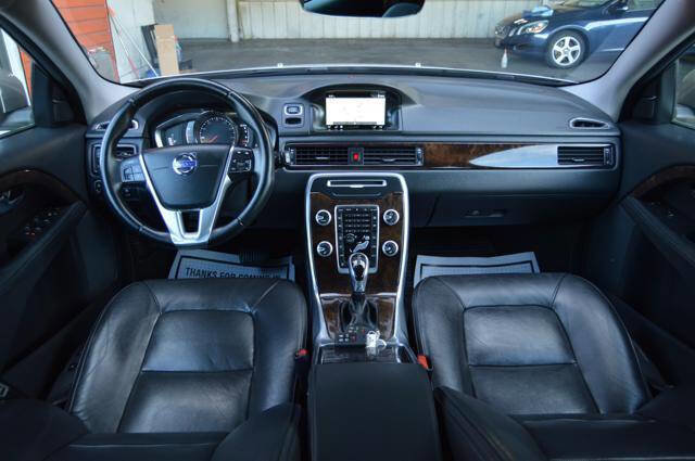 Used 2016 Volvo XC70 T5 Premier w/ Proximity Package image 55