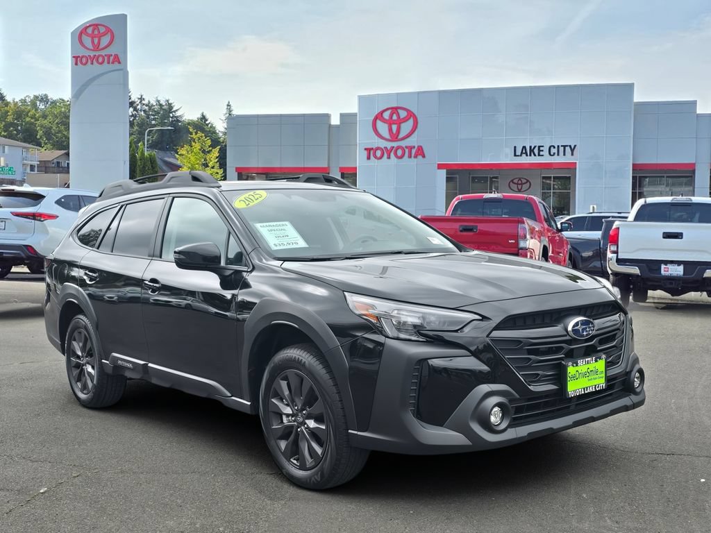 Used 2025 Subaru Outback Onyx Edition AWD/4WD image 9