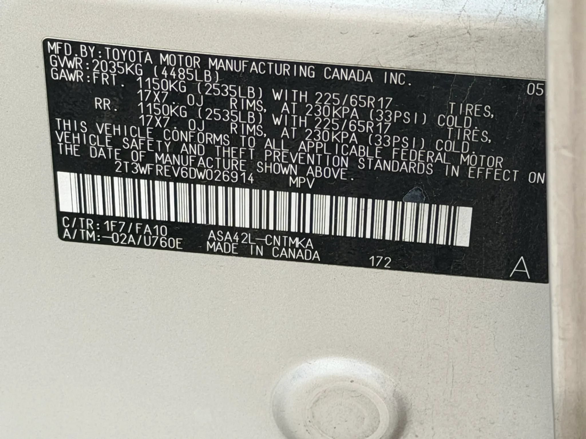 Used 2013 Toyota RAV4 XLE FWD image 2