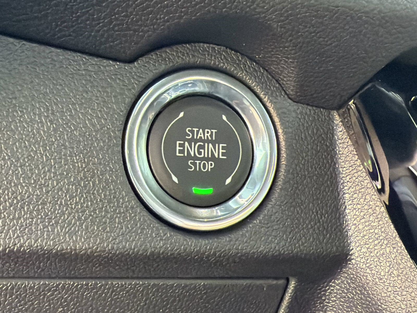 New 2026 Chevrolet Traverse LT FWD image 16