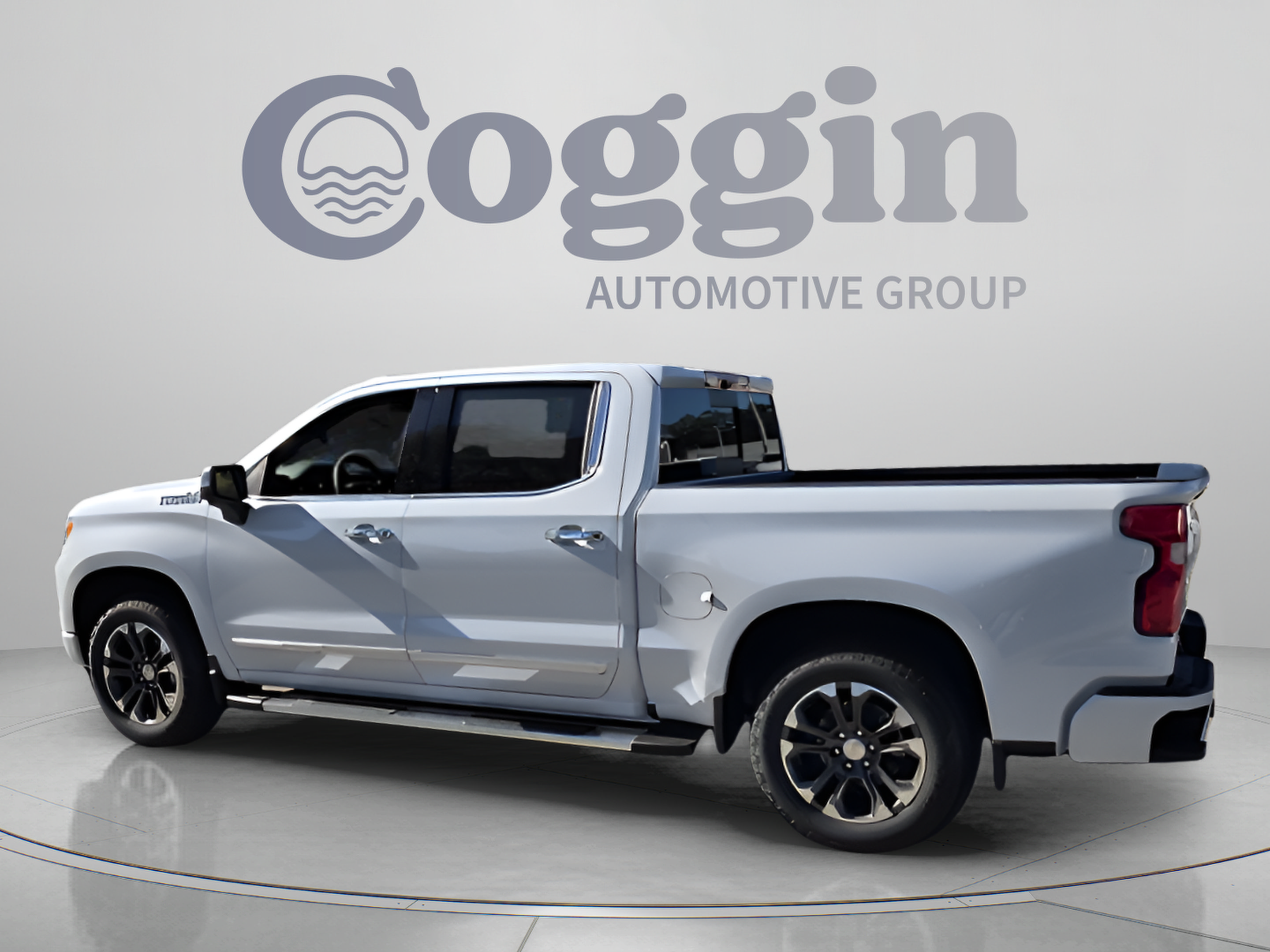 New 2026 Chevrolet Silverado 1500 High Country w/ Technology Package AWD/4WD image 3
