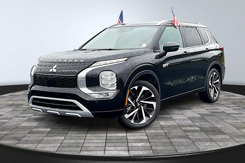 Used 2023 Mitsubishi Outlander SEL AWD/4WD image 1