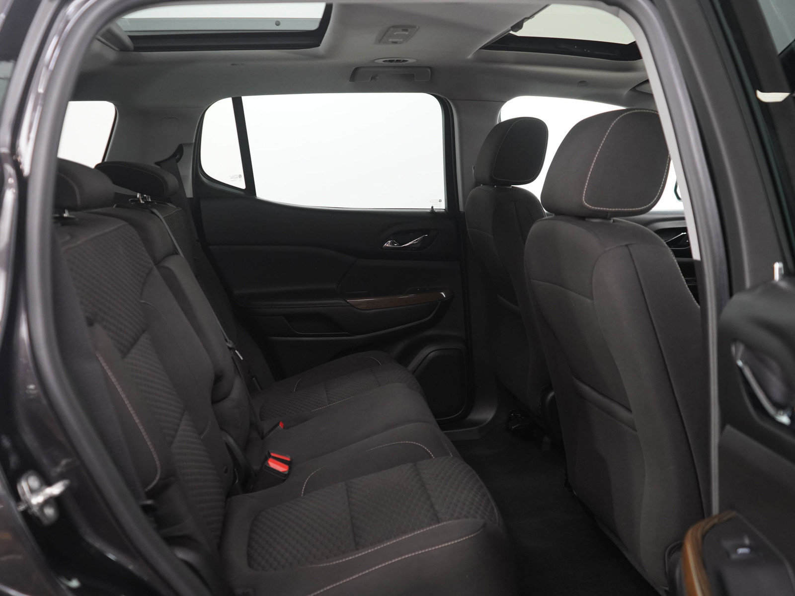 Used 2018 GMC Acadia SLE AWD/4WD image 12