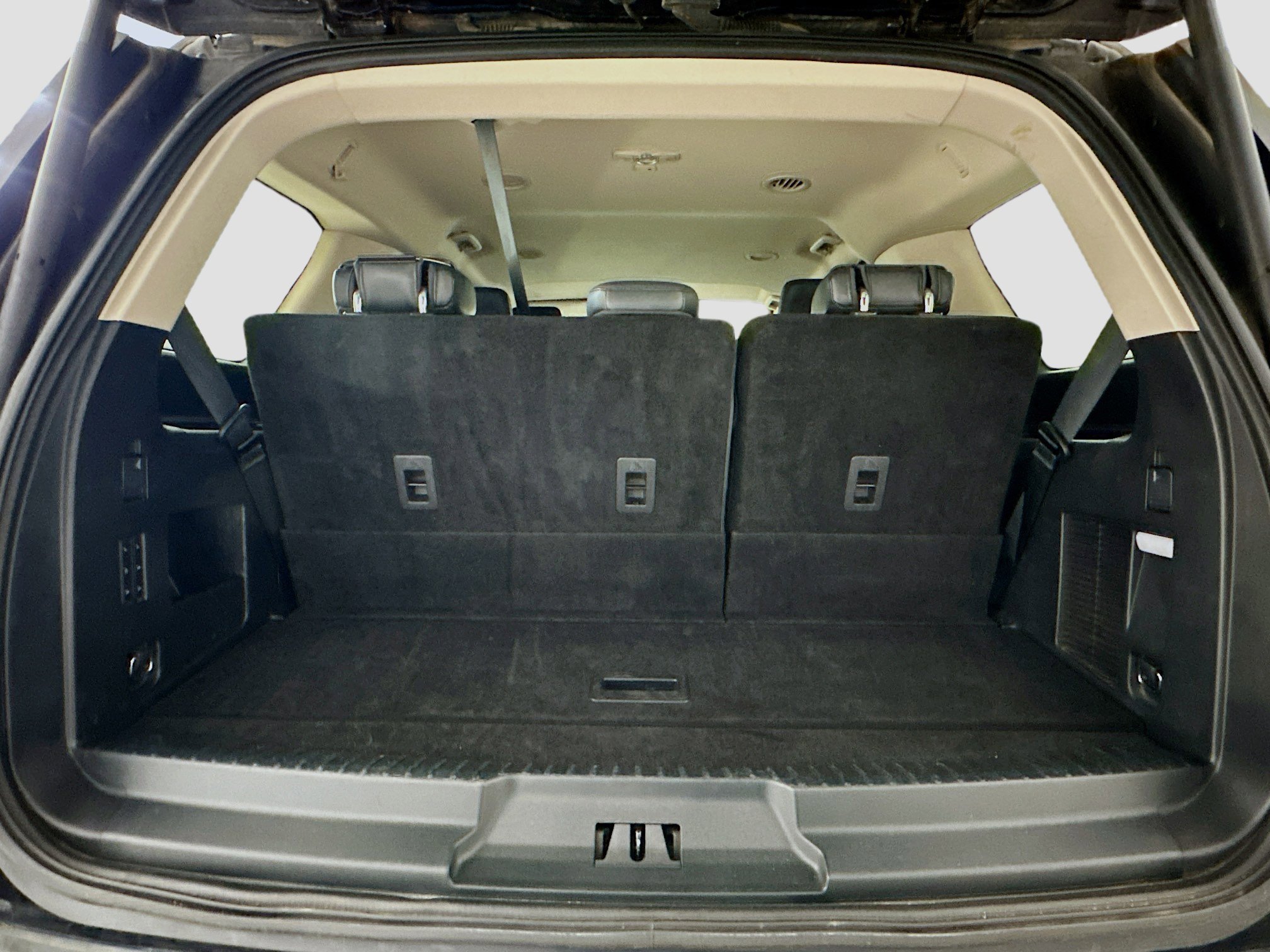 Used 2024 Ford Expedition XLT image 31