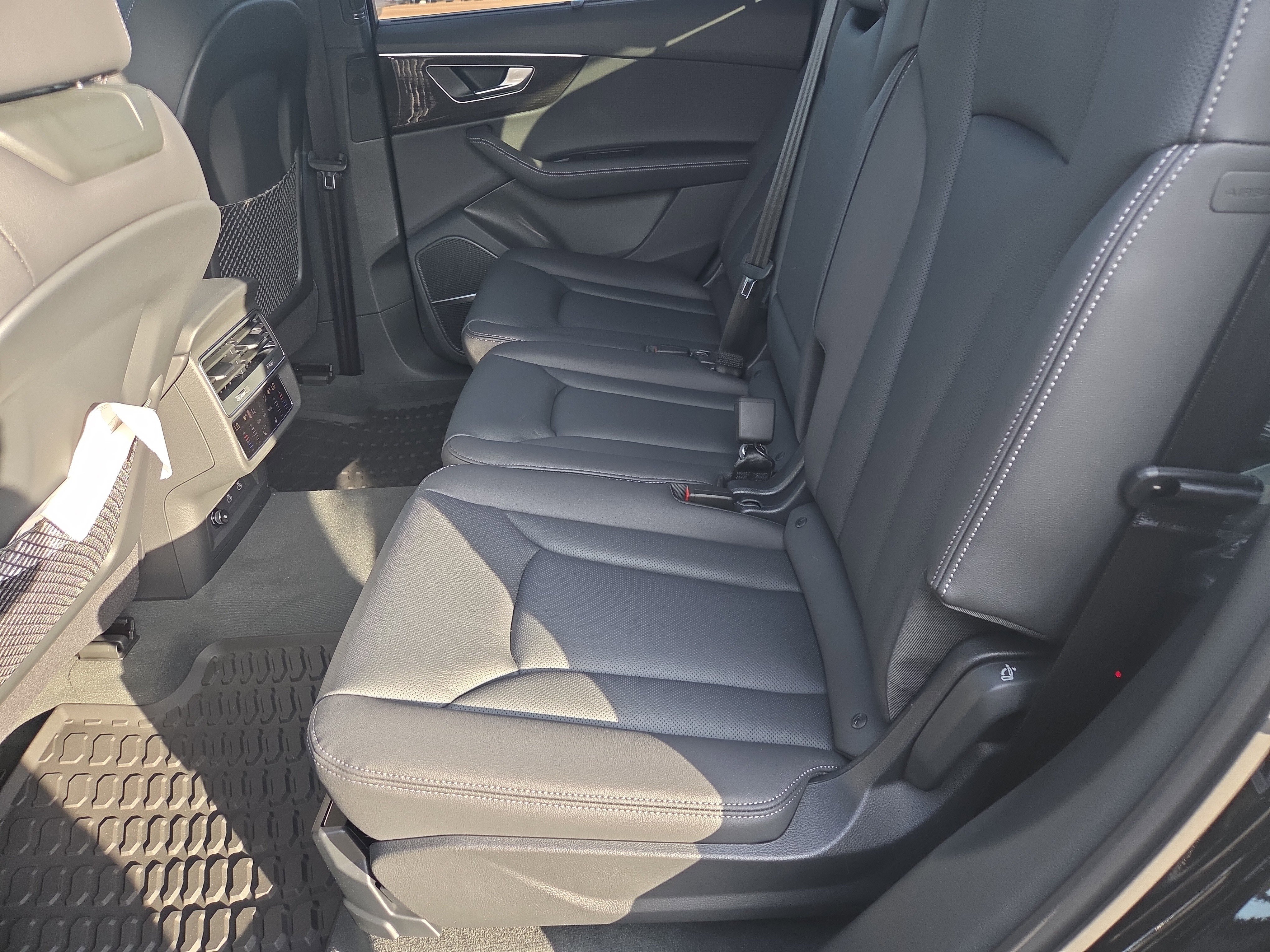 New 2026 Audi Q7 3.0T Premium Plus AWD/4WD image 5