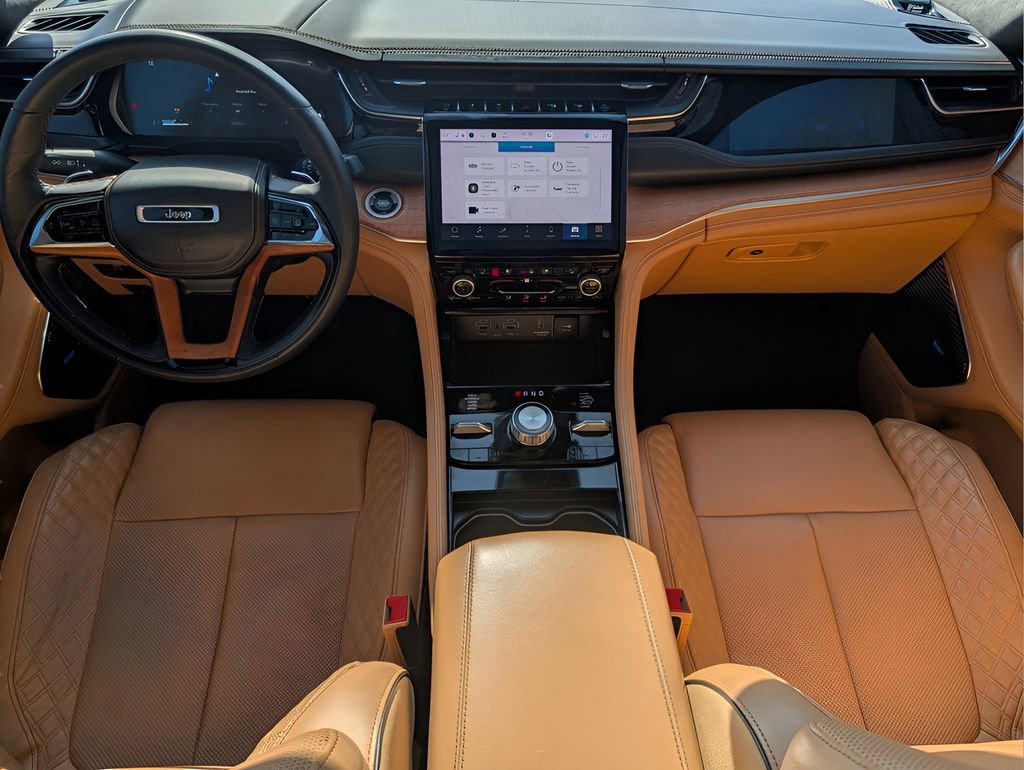 Used 2022 Jeep Grand Cherokee Summit image 14