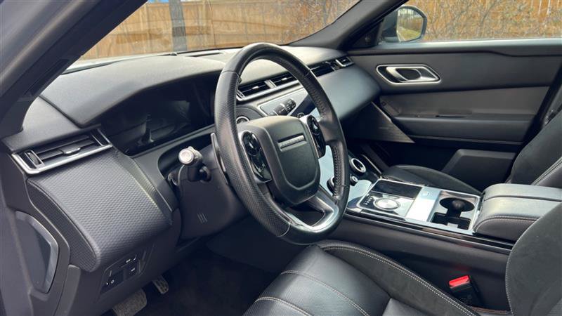 Used 2018 Land Rover Range Rover Velar S AWD/4WD image 48
