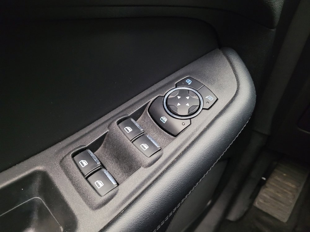 Used 2024 Ford Edge SEL image 27