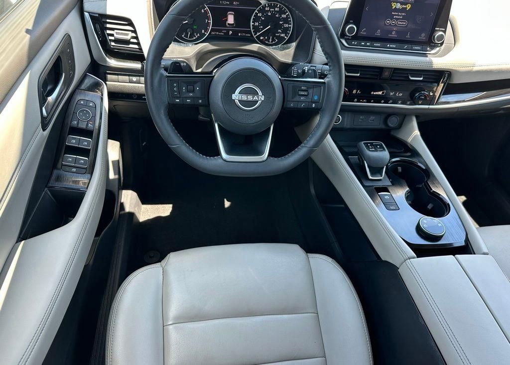 Used 2023 Nissan Rogue SL AWD/4WD image 6