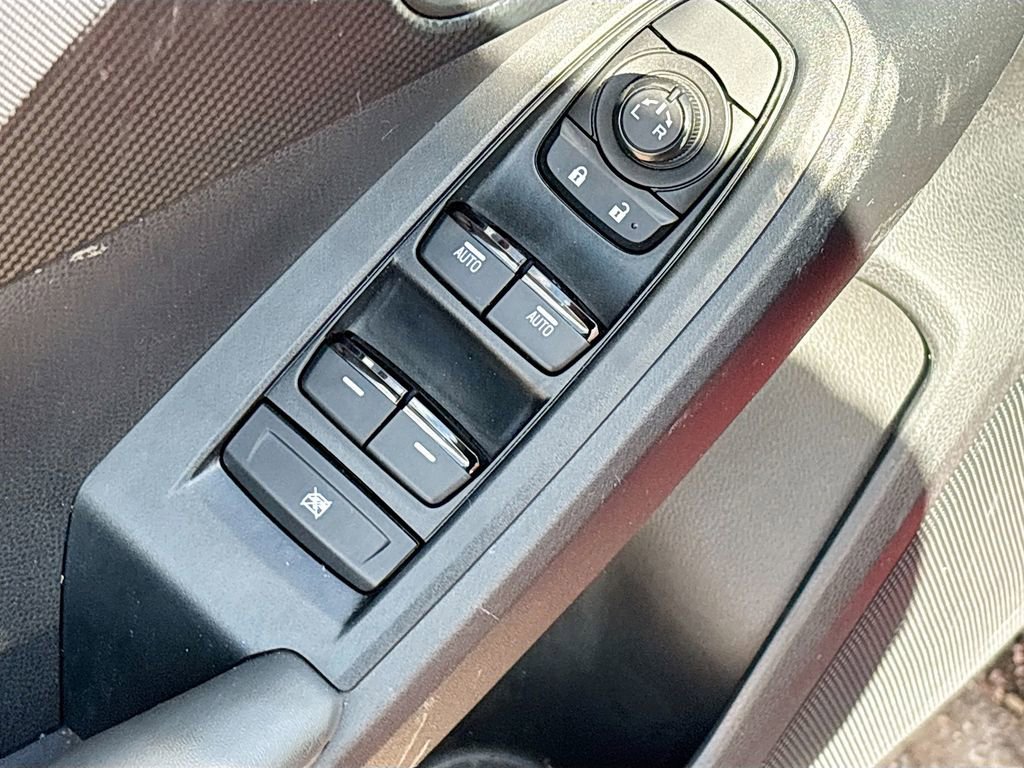 Used 2024 Subaru Crosstrek 2.0i Premium image 17