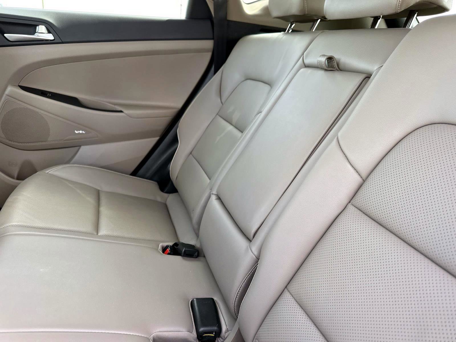 Used 2020 Hyundai Tucson Limited image 13