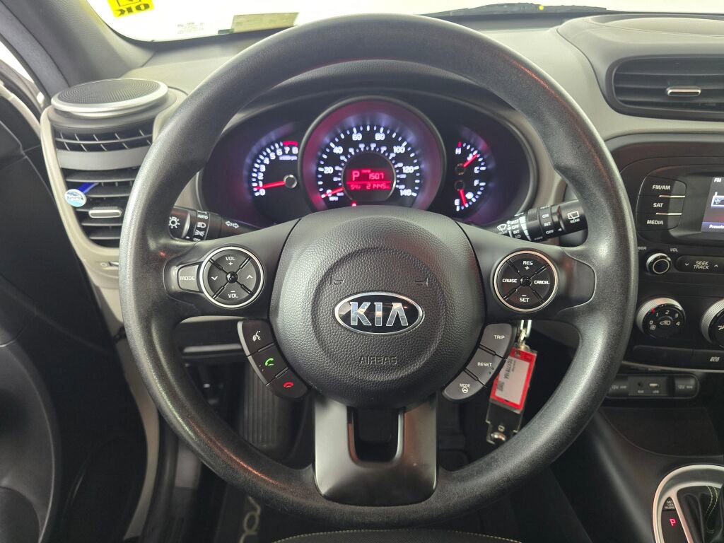 Used 2015 Kia Soul + image 29