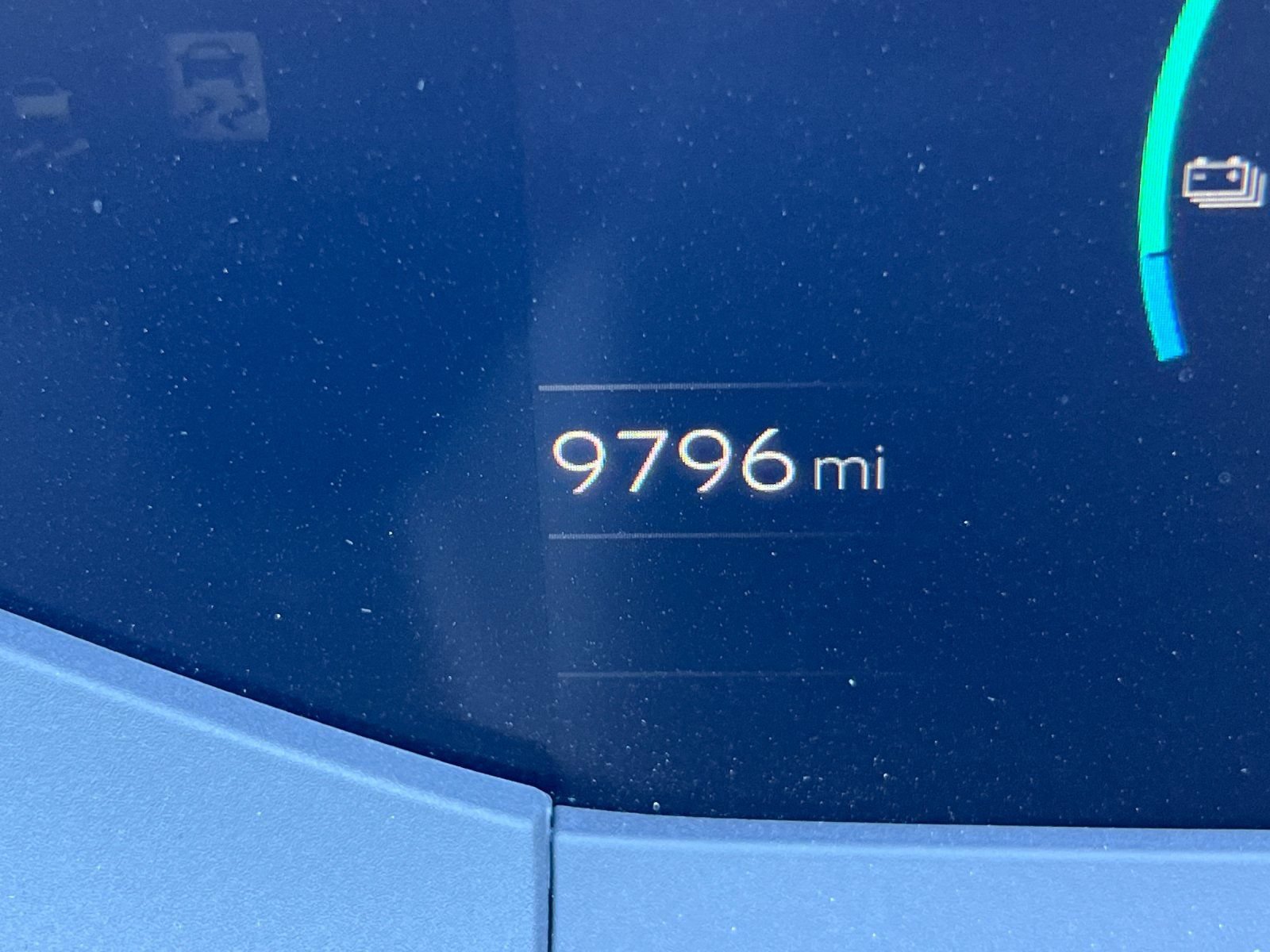 Used 2025 Toyota Prius Plug-In Hybrid FWD image 26
