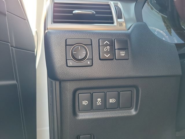 Used 2020 Lexus GX 460 Premium w/ Premium Package AWD/4WD image 30