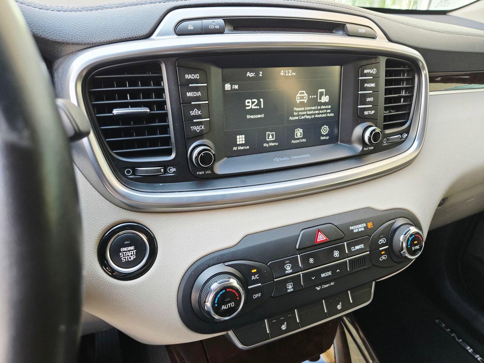 Used 2017 Kia Sorento EX image 14