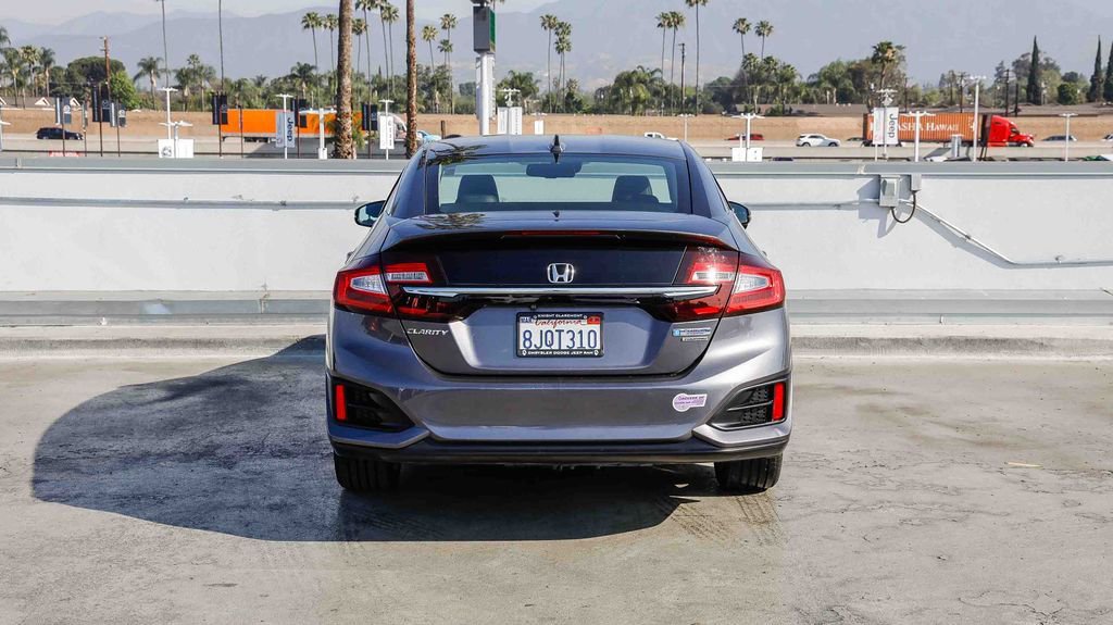 Used 2018 Honda Clarity Touring image 8