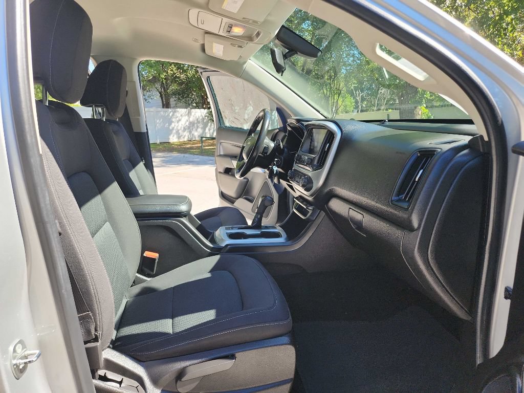 Used 2017 Chevrolet Colorado LT RWD image 41