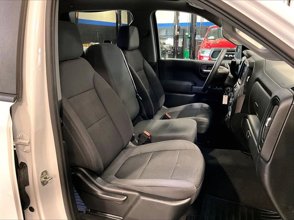 Used 2020 Chevrolet Silverado 1500 Custom Trail Boss AWD/4WD image 11