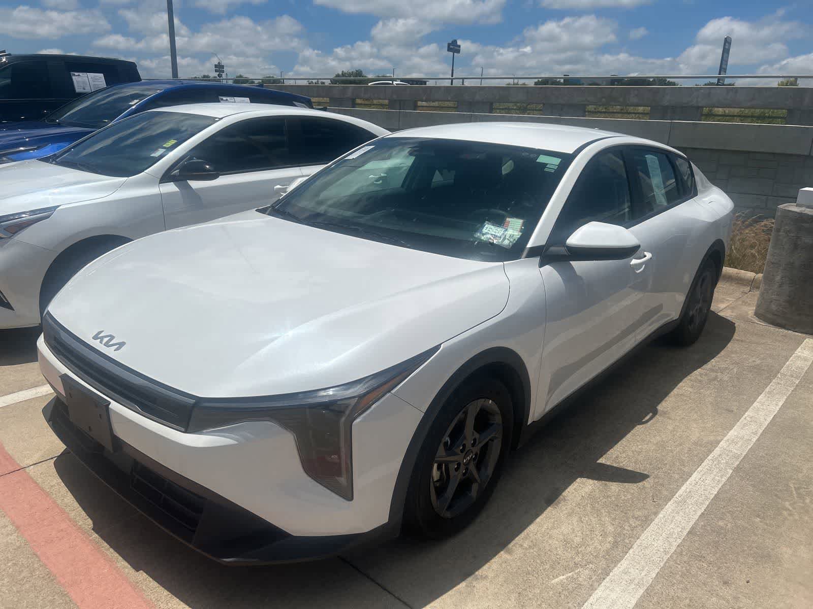 Certified 2025 Kia K4 FWD video 1