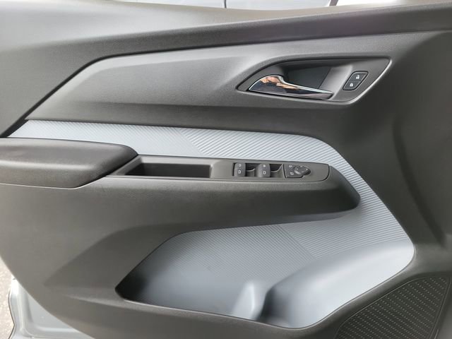 Used 2027 Chevrolet Bolt LT w/ Comfort Package image 17