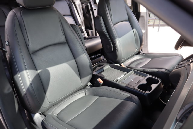 Used 2025 Honda Odyssey EX-L image 13