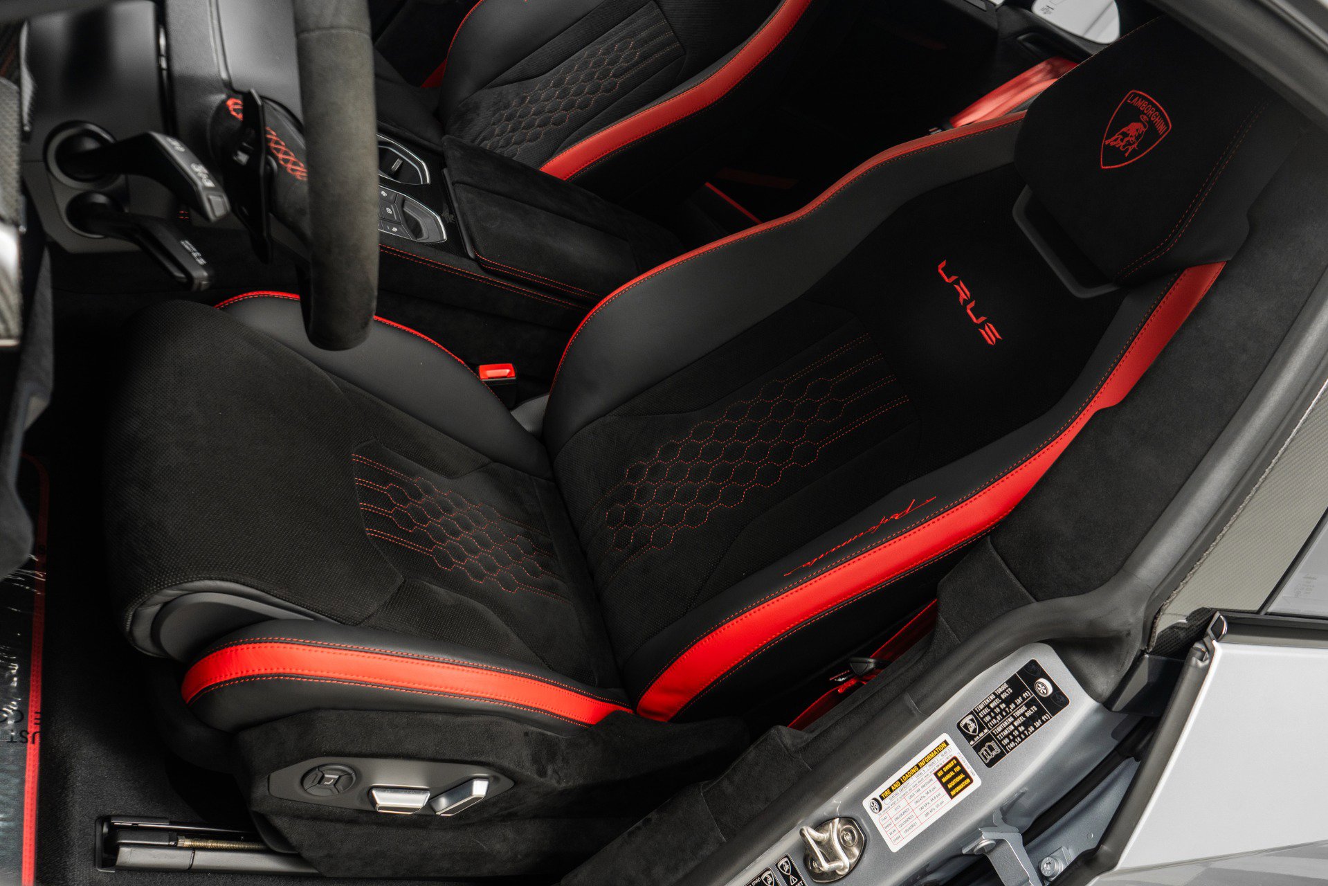 Used 2024 Lamborghini Urus Performante image 26