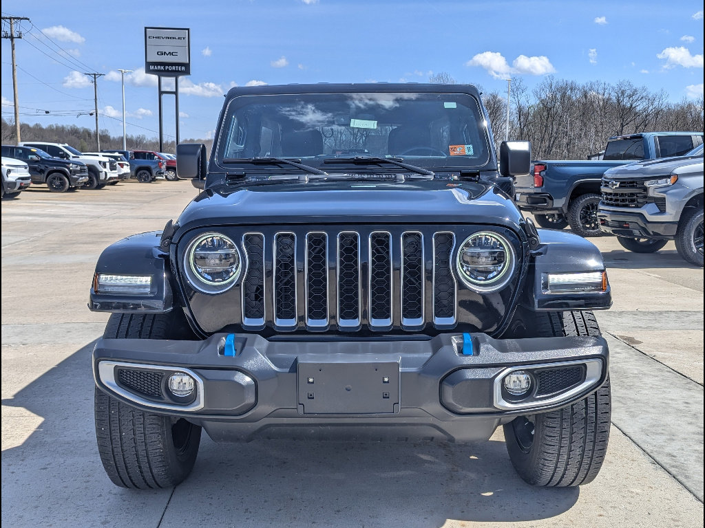 Used 2022 Jeep Wrangler Unlimited Sahara image 13