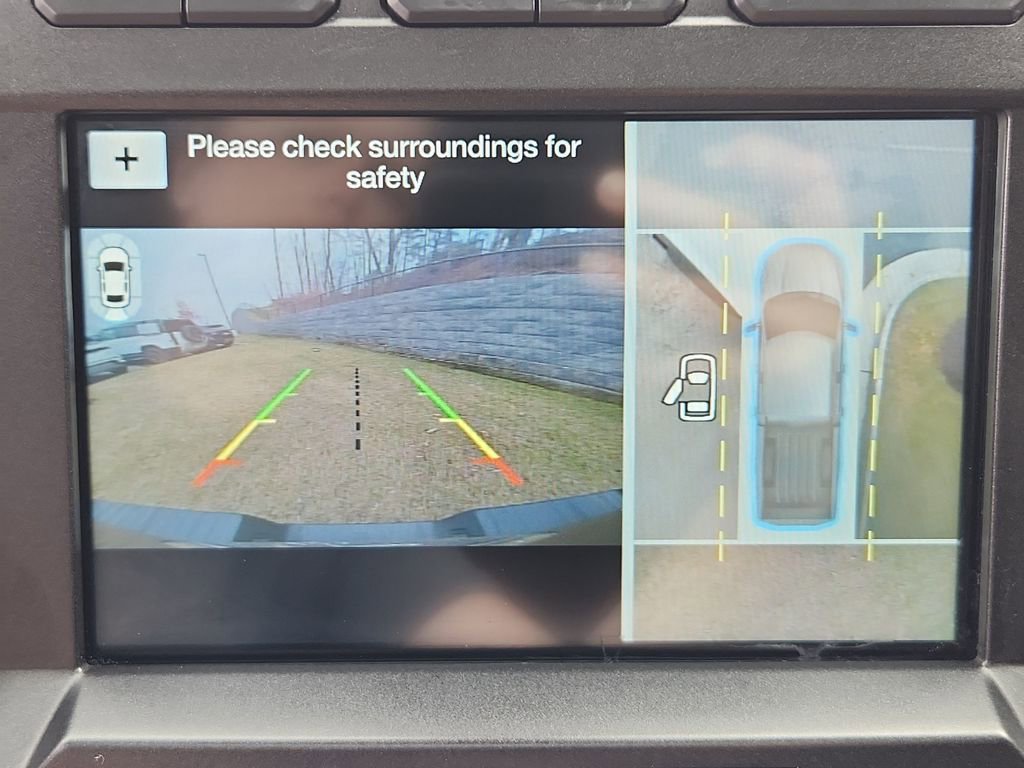 Used 2017 Ford F150 Lariat w/ Equipment Group 502A Luxury image 22