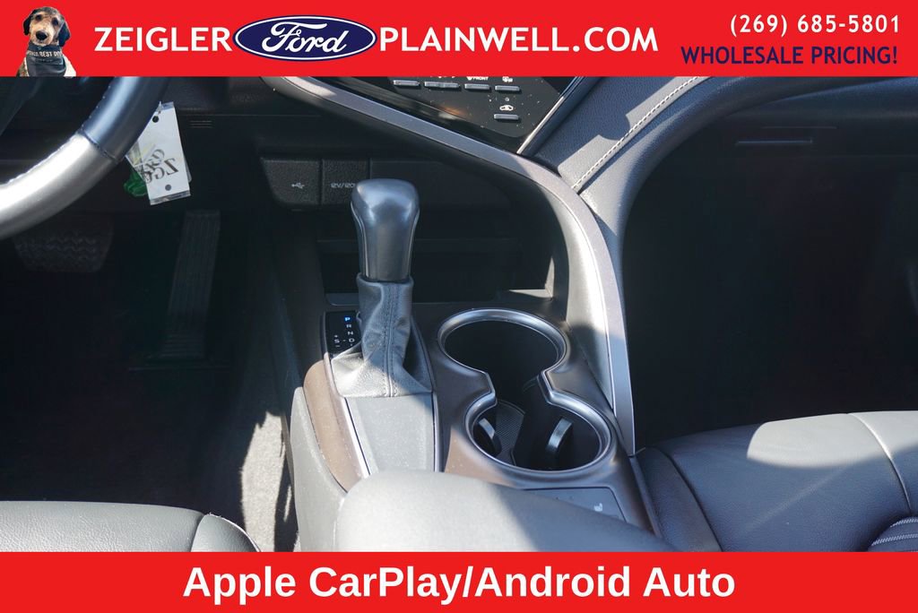 Used 2024 Toyota Camry SE image 15