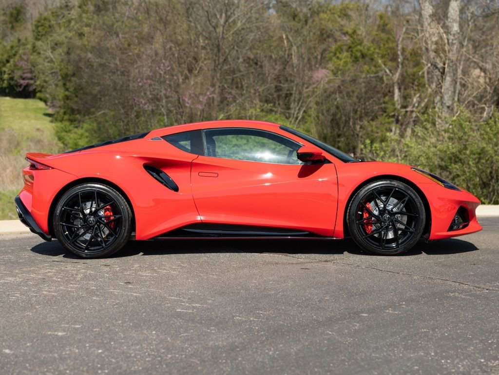 New 2026 Lotus Emira SE RWD image 9